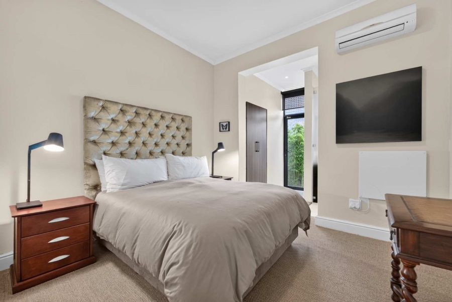 To Let 3 Bedroom Property for Rent in Gardens Western Cape